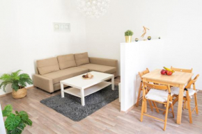 N28 Condo Apartment Next To Andrassy.